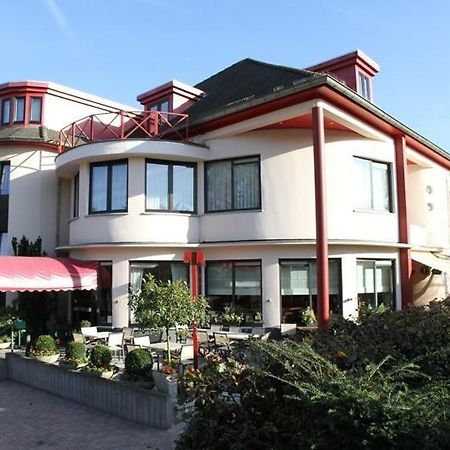 Hotel Limburgia Канн Экстерьер фото