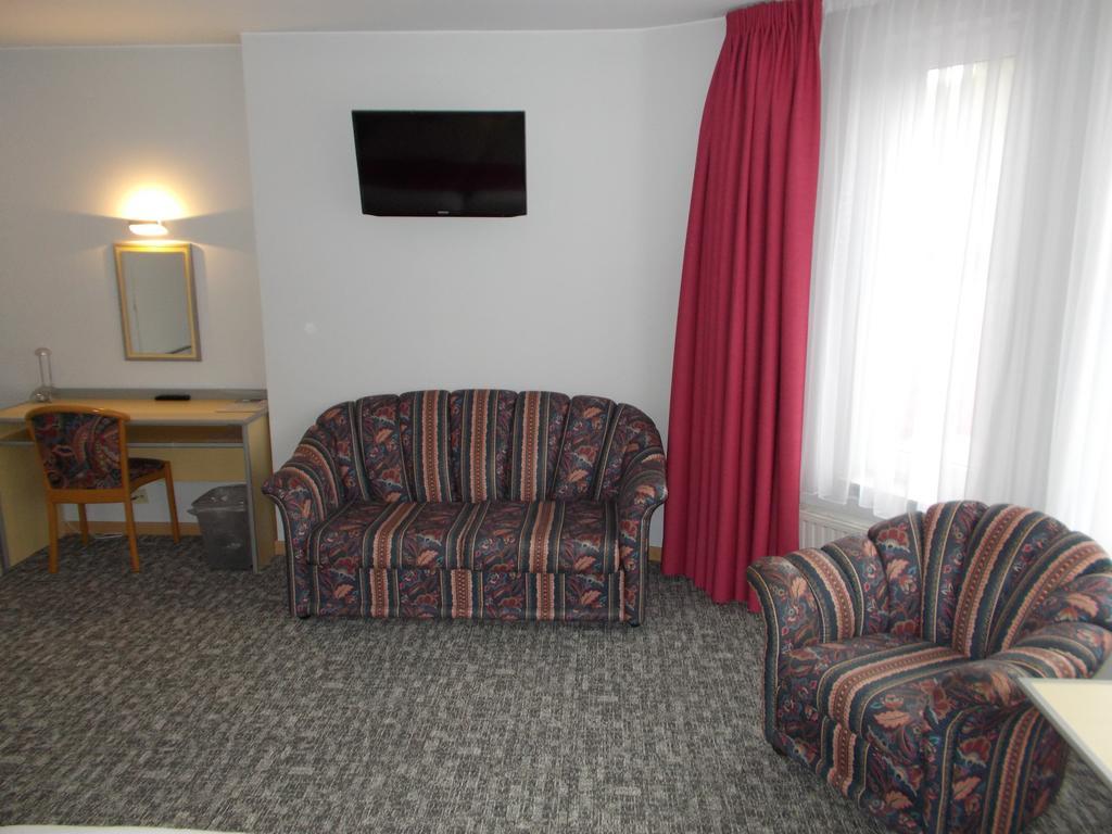Hotel Limburgia Канн Номер фото